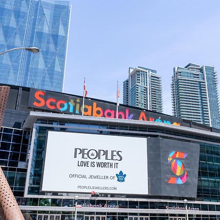 Aparthotel Beautiful Modern Toronto Luxurious Scotiabank Arena Esterno foto