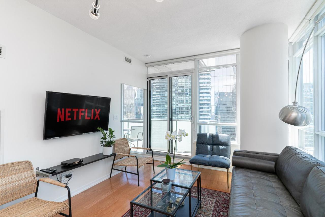Aparthotel Beautiful Modern Toronto Luxurious Scotiabank Arena Esterno foto